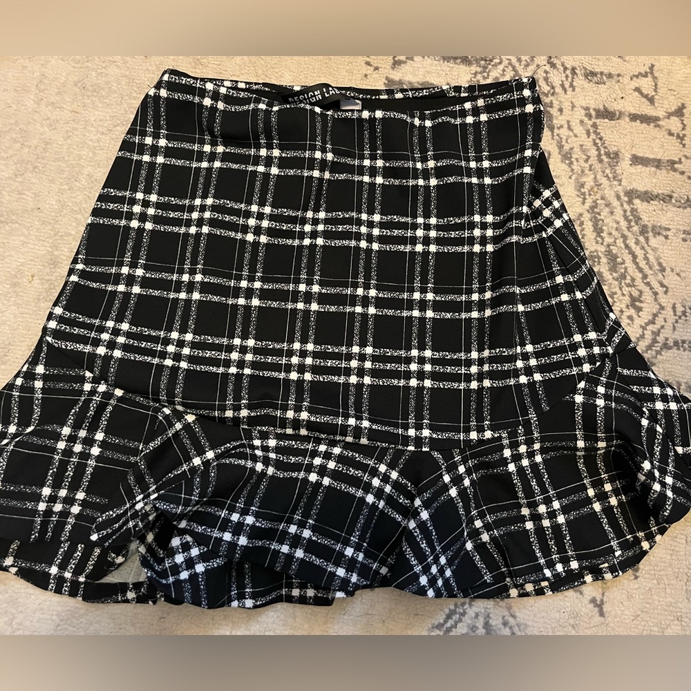 Design lab size small plaid ruffle mini skirt